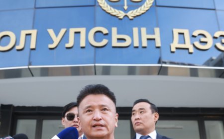 "ХӨГЖЛИЙН БАНКНЫ ХЭРЭГТ ХОЛБОГДОХ ЗАРИМ ХҮМҮҮСИЙН ХЭСГИЙГ ХҮЧИНГҮЙ БОЛГОЖ АНХАН ШАТНЫ ШҮҮХЭД БУЦААСАН НЬ ХУУЛЬ БУС"