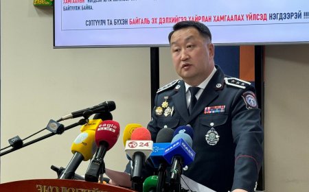 ТАНИЛЦ: ХЗДХ-ИЙН САЙДЫН ТУШААЛААР ЭГҮҮЛЭН ТОМЛОГДСОН ЦЕГ-ЫН ТЭРГҮҮН ДЭД ДАРГА Б.ГАНЧУЛУУНЫ ХОМ-ИЙГ ХҮРГЭЖ БАЙНА