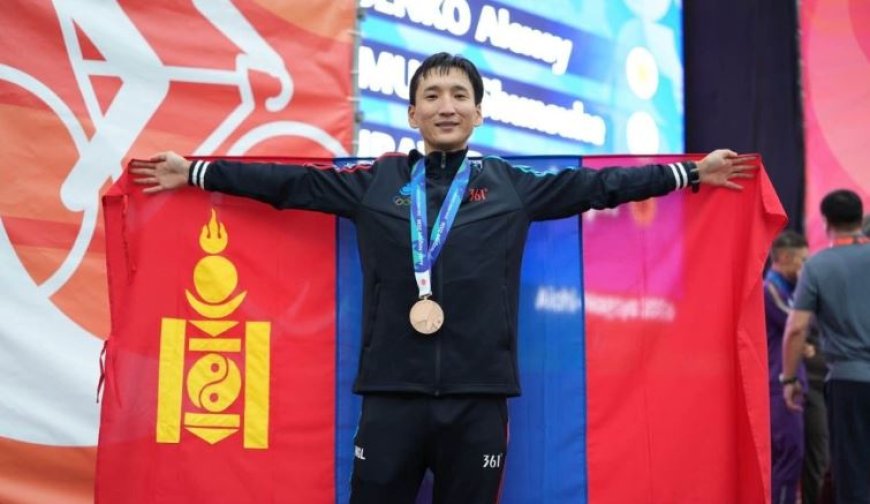 АЗИЙН НААДАМД С.ЖАМБАЛЖАМЦ МОНГОЛЫН БАГИЙН САЛХИЙГ ХАГАЛЖ, ХҮРЭЛ МЕДАЛЬ ХҮРТЛЭЭ