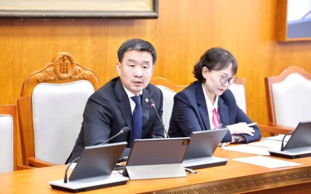 ТӨСВИЙН ЗАРЛАГЫН ХЯНАЛТЫН ДЭД ХОРОО МОНГОЛ УЛСЫН 2026 ОНЫ ТӨСВИЙН ТОДОТГОЛЫН ТӨСЛҮҮДИЙН ГУРАВ ДАХЬ ХЭЛЭЛЦҮҮЛГИЙГ ХИЙЛЭЭ