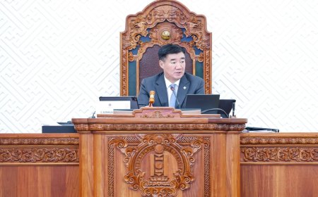 УЛС ТӨРИЙН ХИЛС ХЭРЭГТ ХЭЛМЭГДЭГЧДИЙГ ЦАГААТГАХ, ТЭДЭНД НӨХӨХ ОЛГОВОР ОЛГОХ ТУХАЙ ХУУЛЬД НЭМЭЛТ, ӨӨРЧЛӨЛТ ОРУУЛАХ ТУХАЙ ХУУЛИЙН ТӨСЛИЙГ ЭЦСИЙН ХЭЛЭЛЦҮҮЛЭГТ ШИЛЖҮҮЛЛЭЭ