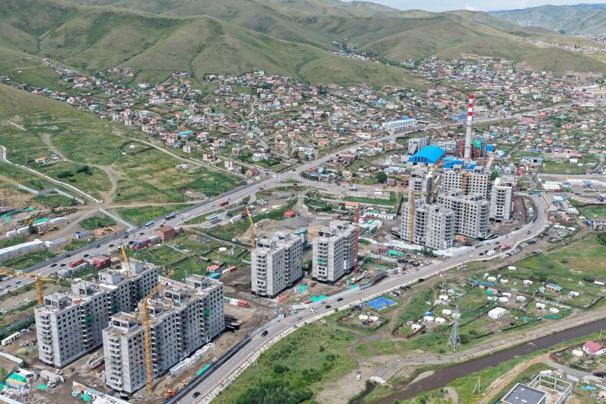 УЛААНБААТАР ХОТЫН ЗАХИРАГЧ Б.ПҮРЭВДАГВА СЭЛБЭ ДЭД ТӨВД БАРИГДАЖ БУЙ ОРОН СУУЦНААС БАГШ НАРТ КВОТ ОЛГОХОО АМЛАЖЭЭ