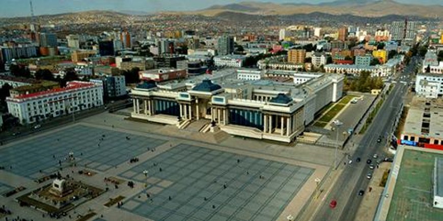 УЛААНБААТАРТ 16 ХЭМ ДУЛААН